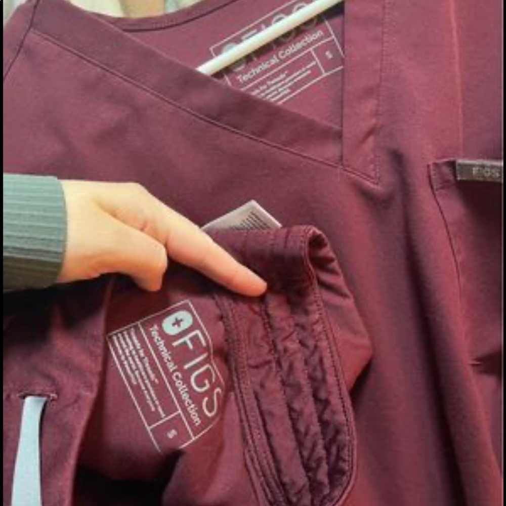 Burgundy red figs scrubs